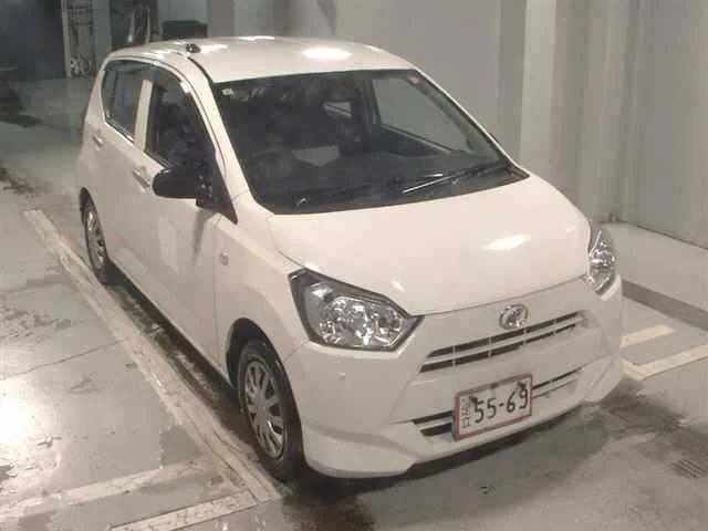 Daihatsu Mira e:S LA350S 2021